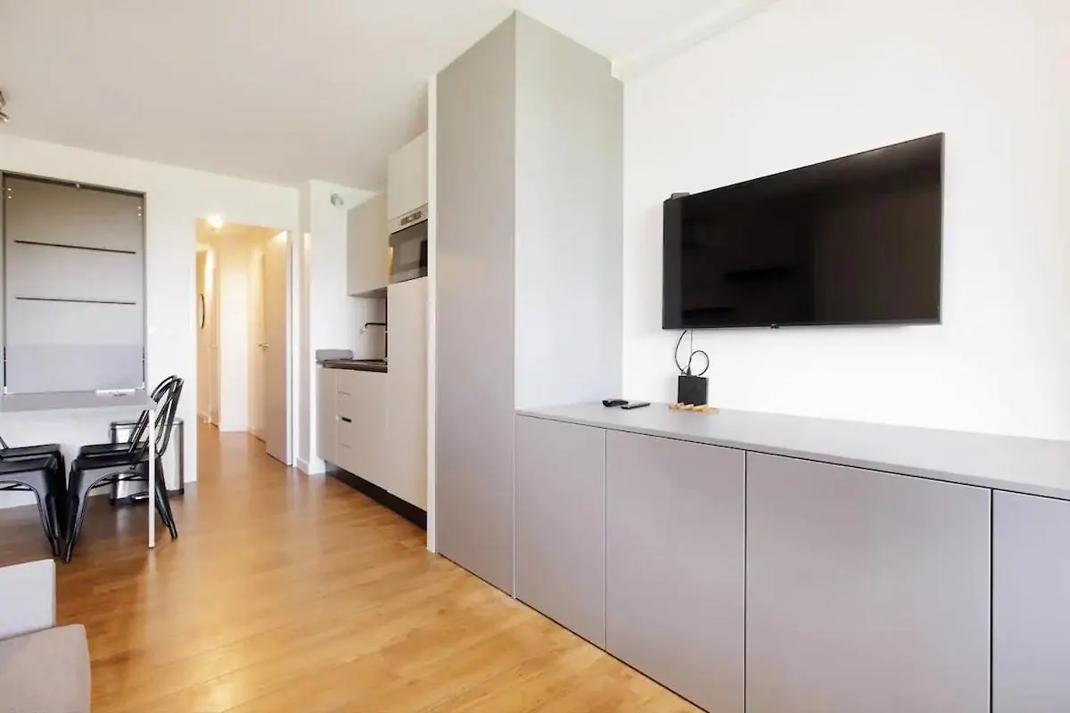 Cannes Vue Mer, Piscine, Plage Apartment